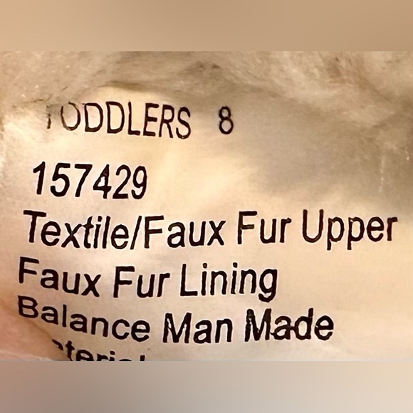 Magellan faux fur lined boots size 8 toddler - Picture 6 of 6